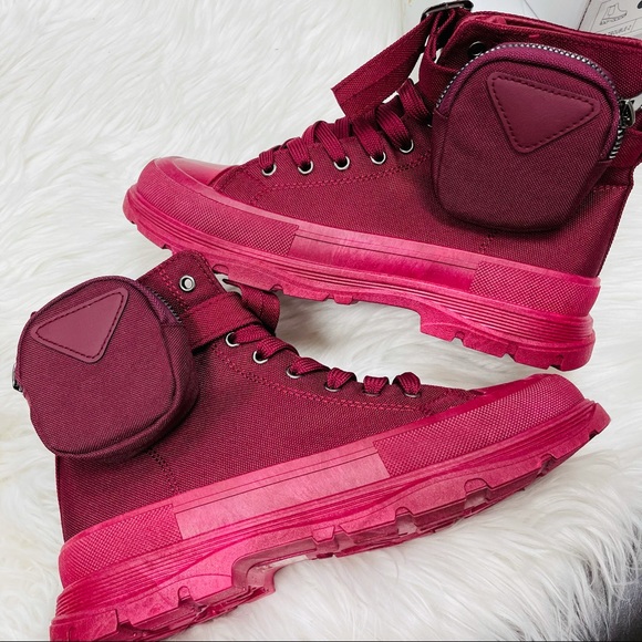Burgundy pouch high top sneaker - Picture 3 of 9